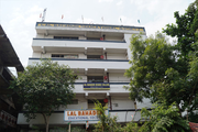 L B Junior College-Campus